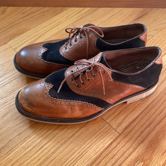 Johnston & Murphy 2-tone men’s Oxford shoes - Picture 3 of 6